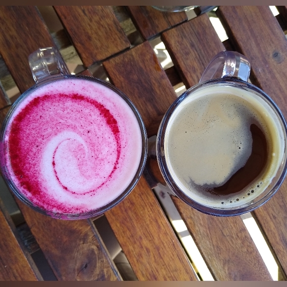 Meet your Posher, Molly - Picture 1 of 1